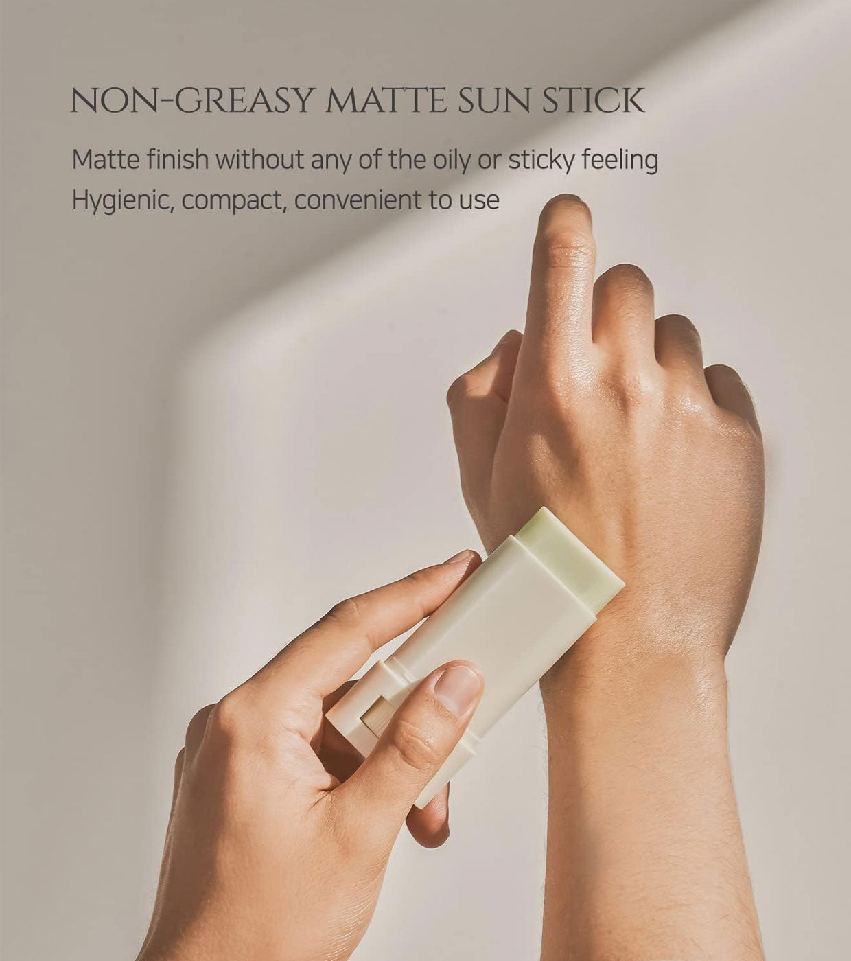 [BEAUTY OF JOSEON] Matte Sun Stick : Mugwort+Camelia (SPF 50+ PA++++)